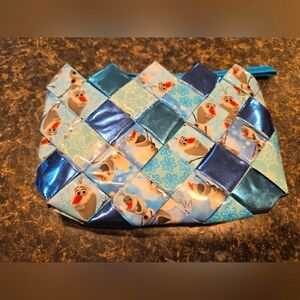 Frozen Olaf Blue and White Woven Disney Wristlet